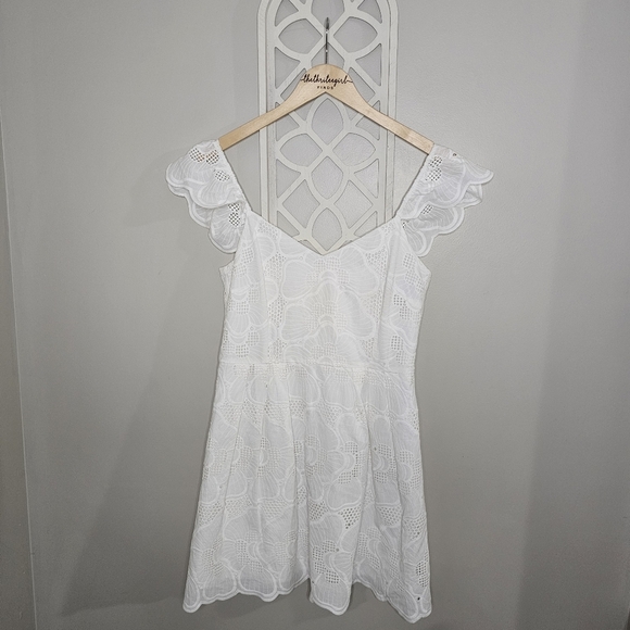 Steve Madden Sierra Sleeveless Lace Eyelet Boho Crochet Dress in Optic White - Picture 3 of 14
